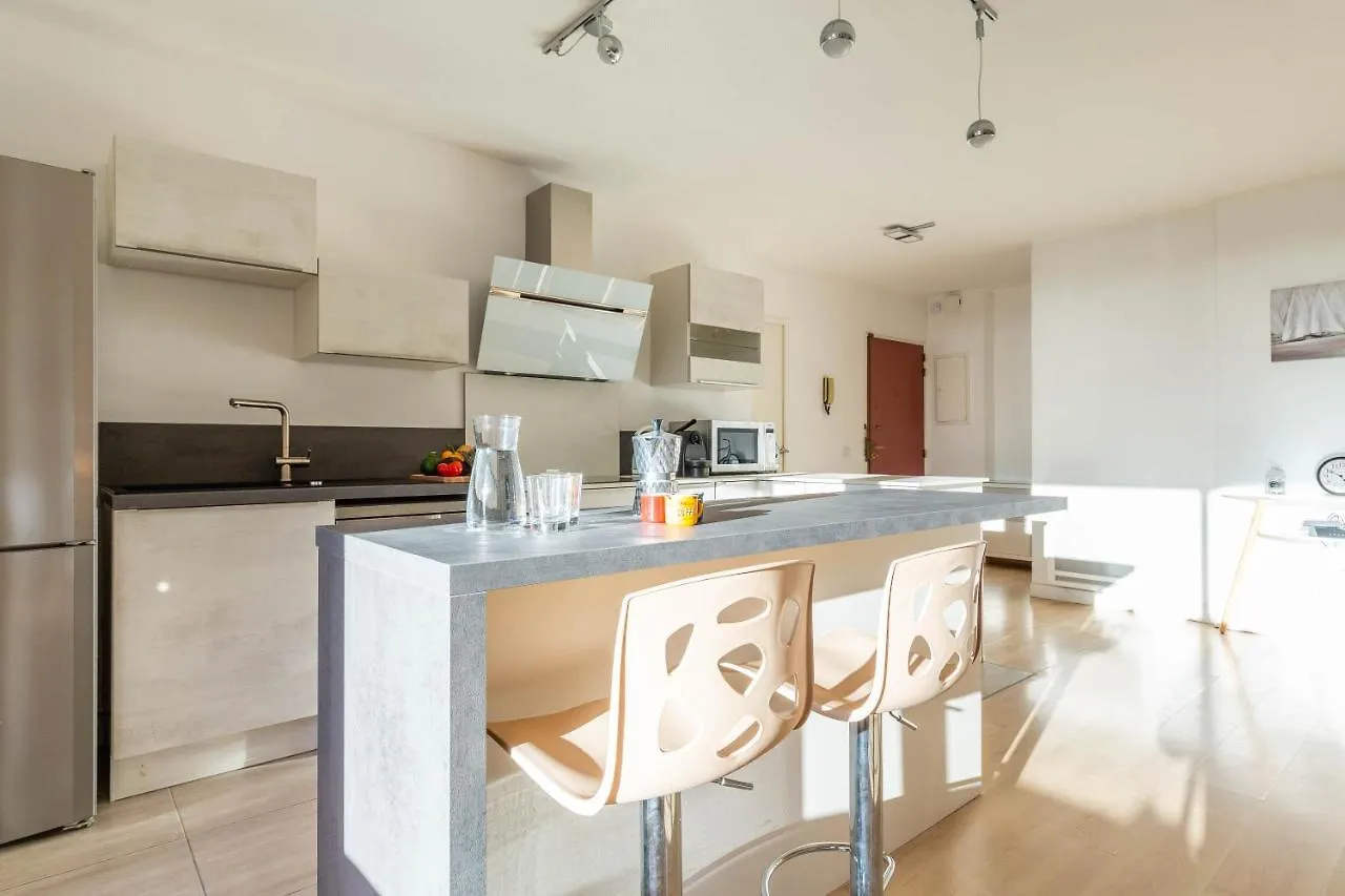 Michel-Ange, Appartement avec Terrasse et Parking Marseille