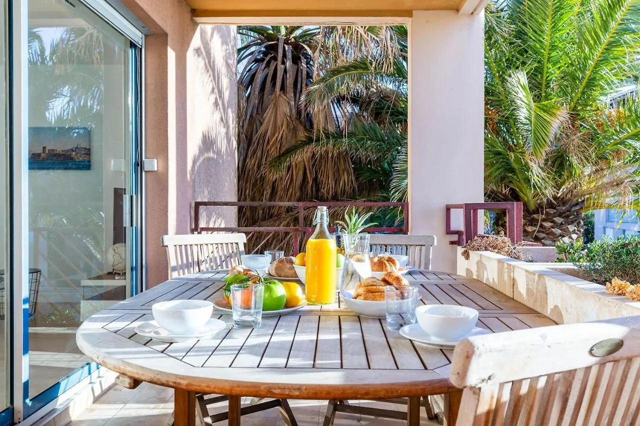 Apartment Michel-Ange, Appartement Avec Terrasse Et Parking Marseille
